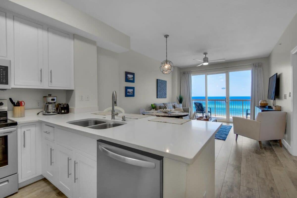 Brightly Furnished Beachfront Condominium By Brightwild Panama City Beach Exteriör bild